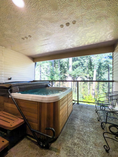 Others 5, Carson Hot Springs Resort, Skamania