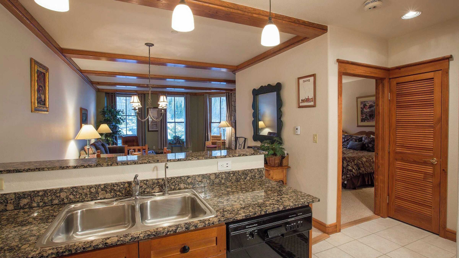 Bathroom 4, Palmyra 4G by Avantstay Close to the Slopes & Town!, San Miguel