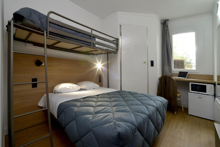 Bedroom 4, Premiere Classe Bordeaux East - Lormont, Gironde