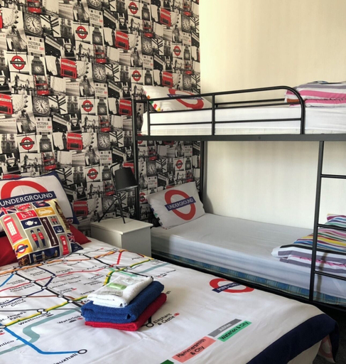 Bedroom 4, The Franklyn Hotel, Blackpool