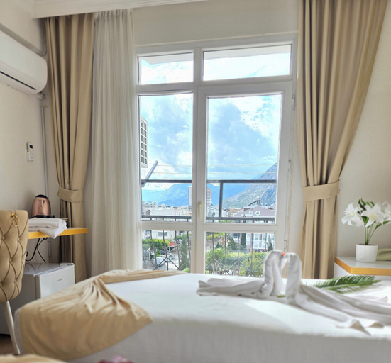 Bedroom 5, Far Life Hotel, Antalya
