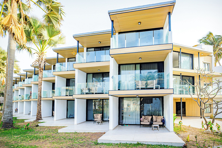 Exterior & Views 2, Kombo Beach Resort, Kanifing