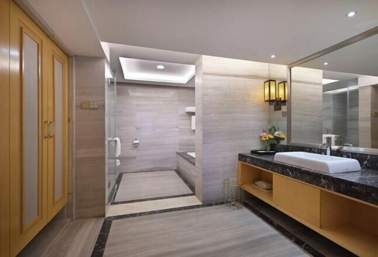 Bathroom 5, Dongguan Xiegang FONTOO Hotel, Dongguan