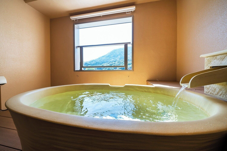 Bathroom 5, Kotohira Onsen Kotosankaku, Kotohira
