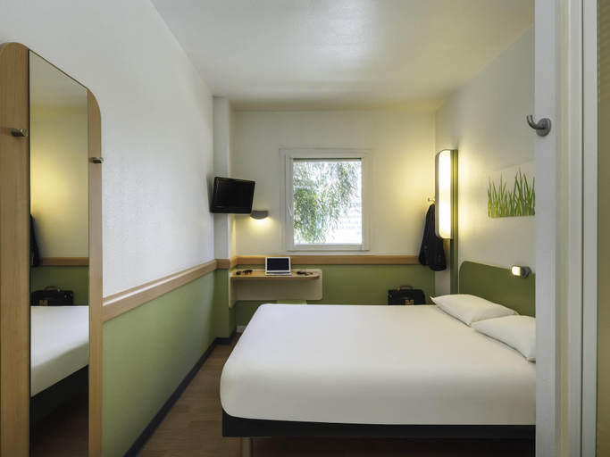 Bedroom 4, ibis budget Málaga Centro, Málaga