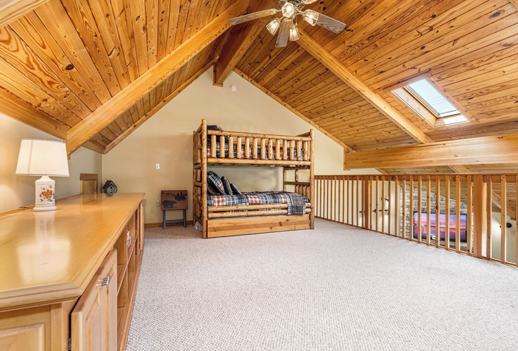 Bedroom 3, Sunset Chalet by Taylor Made Deep Creek, Garrett