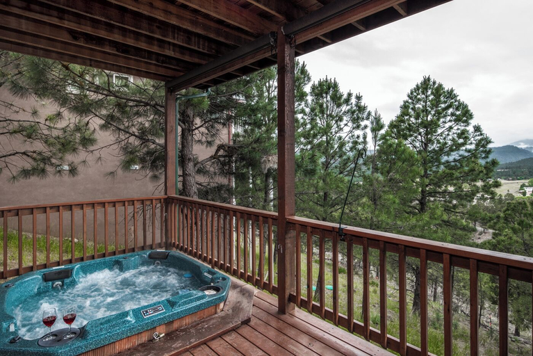 Sport & Beauty, Robins Nest by Ruidoso Vacation Rentals, Lincoln