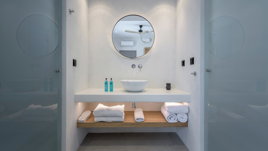 Bathroom 5, Nove Milos Luxury by Estia, South Aegean