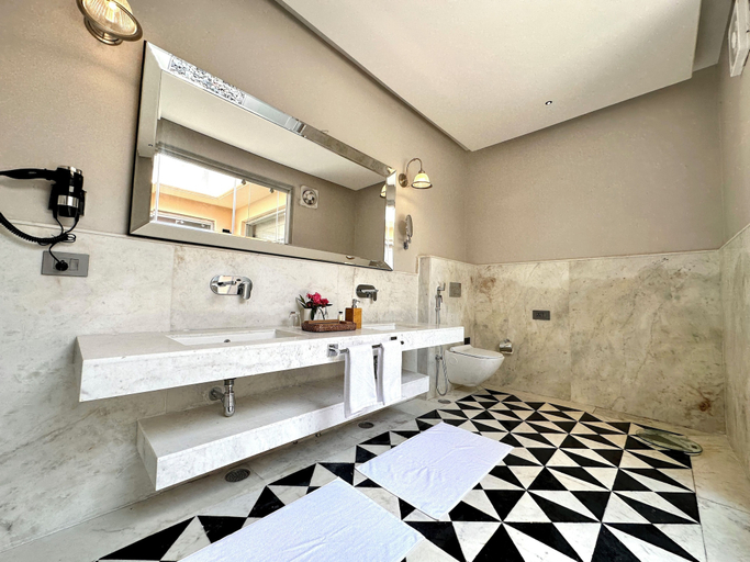 Bathroom 4, Brij Bageecha Jaipur - Private Villas with Heated Plunge Pool, Jaipur