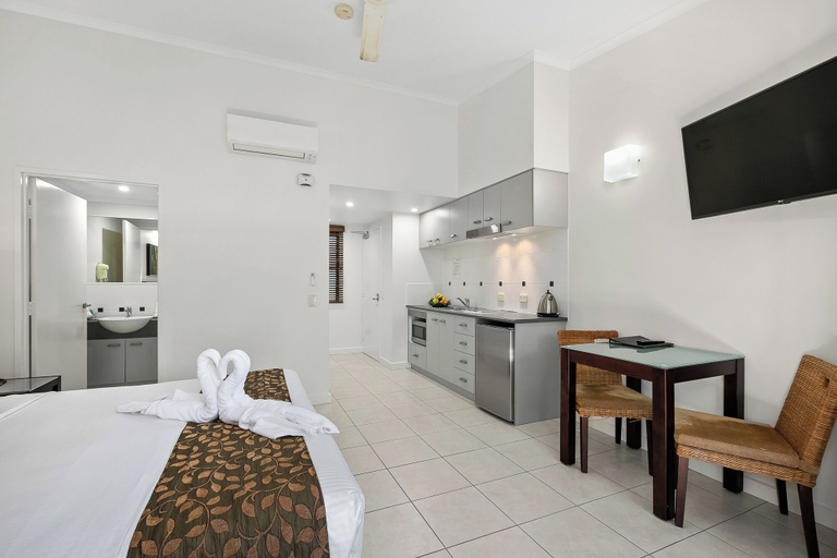 Bedroom 3, Blue Lagoon Resort, Cairns
