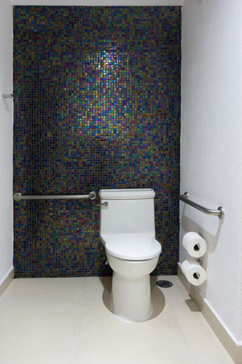 Bathroom 4, Hampton by Hilton Veracruz Boca Del Rio, Boca del Río