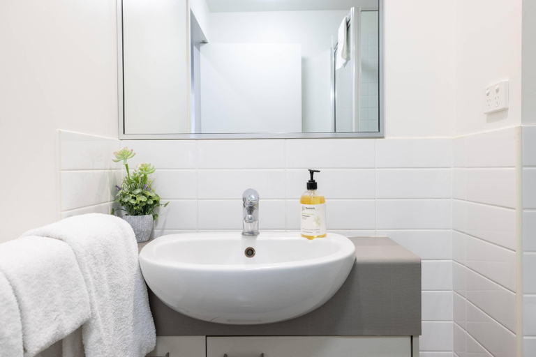 Bathroom 5, MainStay Suites Mackay, Mackay - Pt A