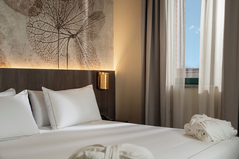 Bedroom 2, Just Hotel Saronno, Varese