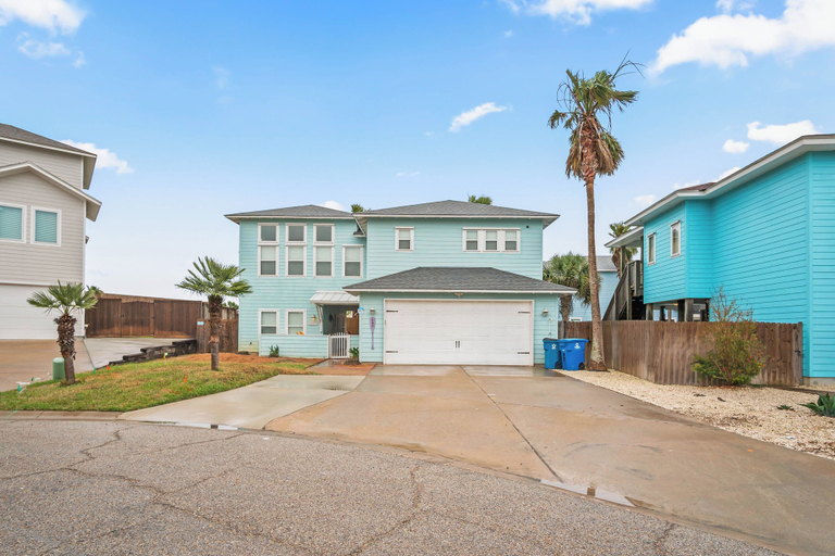 Exterior & Views, Playin' Hookie by Silver Sands Vacation Rentals, Nueces