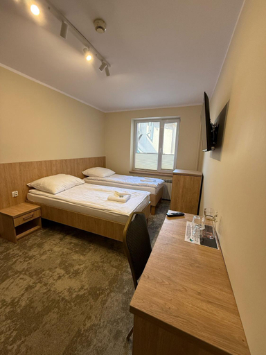 Bedroom 2, Hotel TM, Radom City