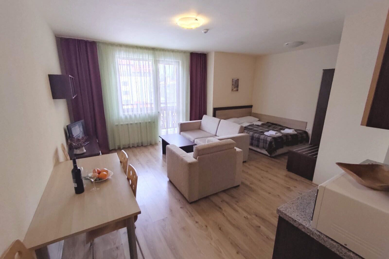 Bedroom 2, Nevada Aparthotel, Smolyan