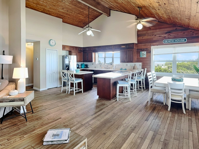 Food & Drinks, Dreamview by Distinctive Beach Rentals, Saint Johns