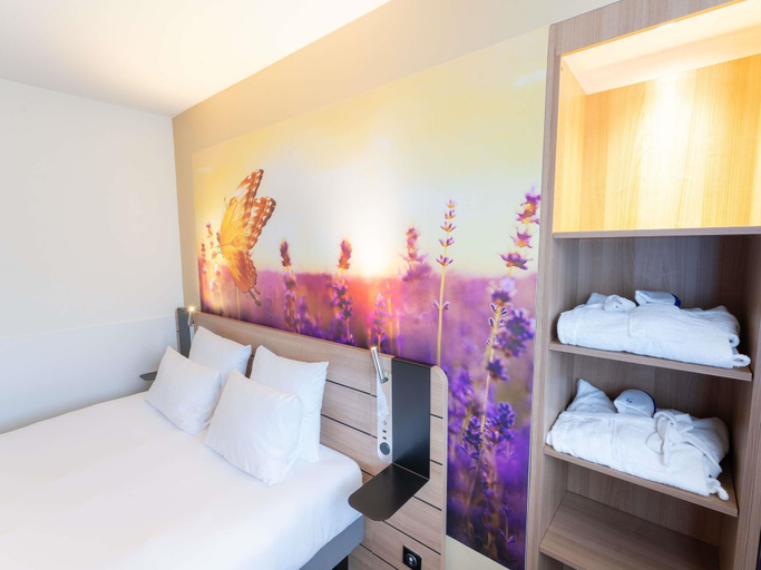 Bedroom 4, Novotel Antibes Sophia Antipolis, Alpes-Maritimes