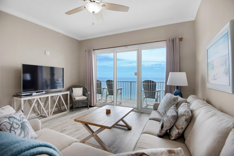 Others 5, Grandview East 1602, Bay