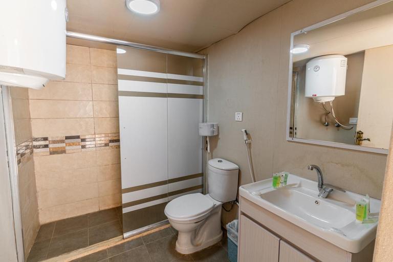 Bathroom 3, Aladdin Camp, Quaira