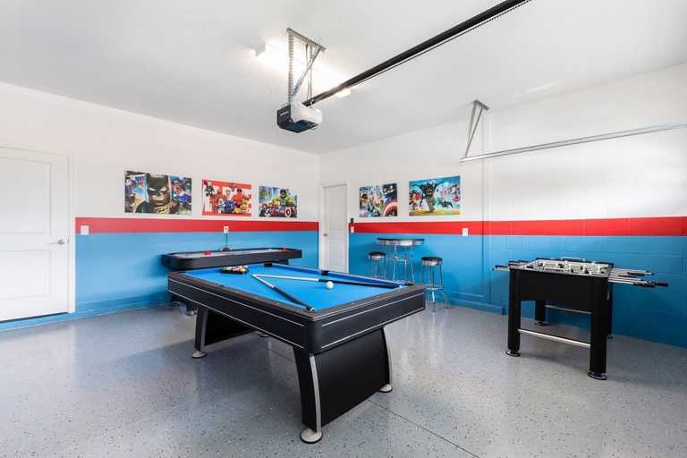 Others 5, Luxe Champion's Gate Home w/ Pool, Spa, Gameroom, Osceola