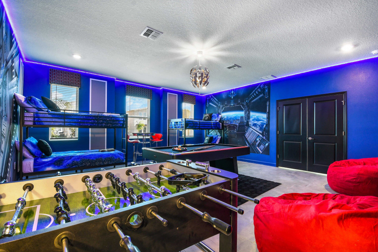 Food & Drinks 5, Striking Disney Themed10br Pool/spa/game Room, Osceola