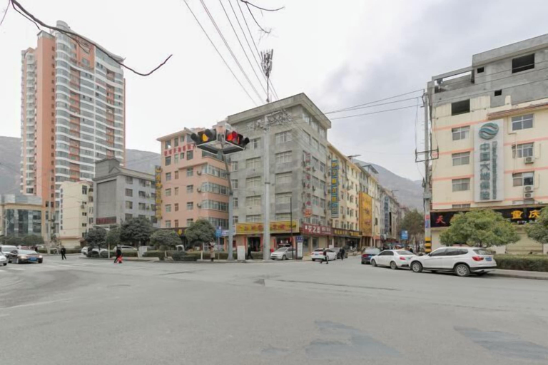 Others 4, Min Sheng Hotel, Longnan