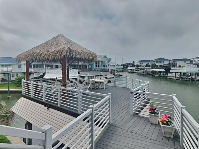 Others 4, Blue Moon by Ryson Vacation Rentals, Galveston