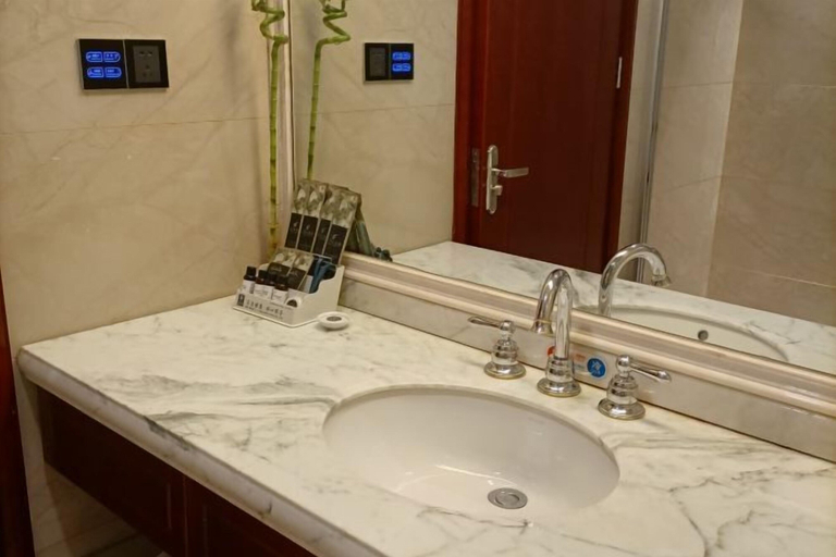 Bathroom 4, Taihua Hotel, Nantong