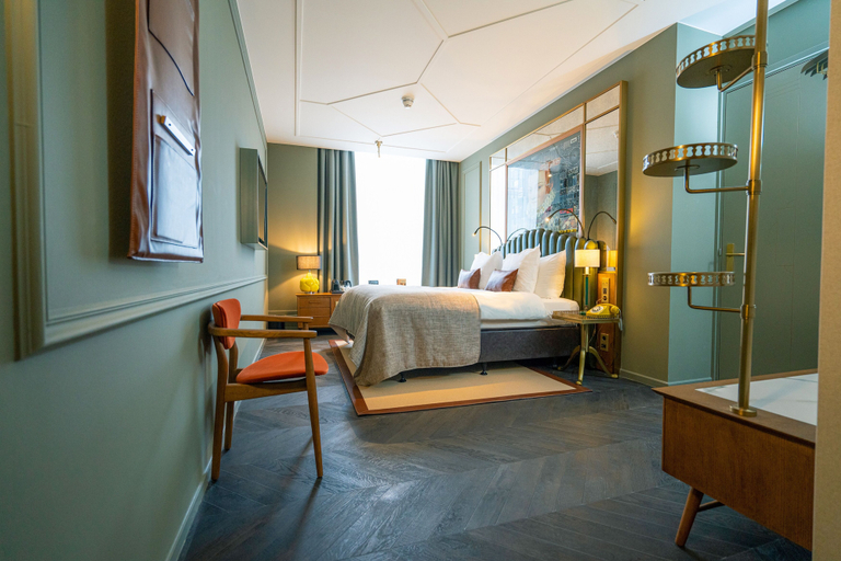 Bedroom 4, The Collector, Den Haag