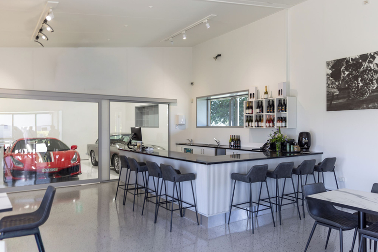 Food & Drinks 5, Adina Vineyard, Cessnock