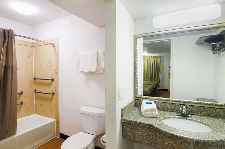 Bathroom 5, Studio 6 Tyler, TX, Smith