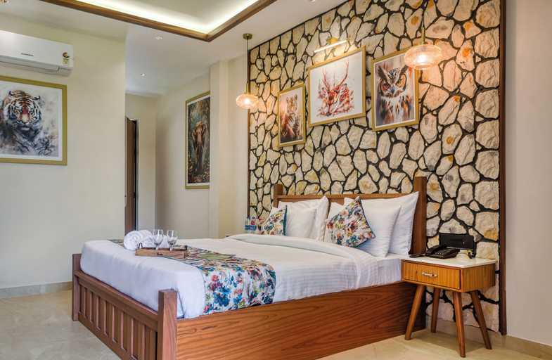 Bedroom 3, Corbett Machaan Resort, Nainital