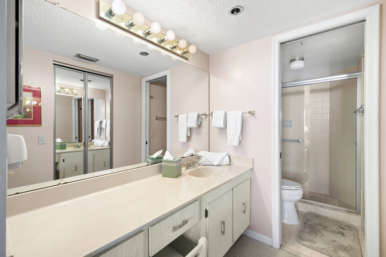 Bathroom 4, Casa Del Mar G-608 by Distinctive Beach Rentals, Pinellas