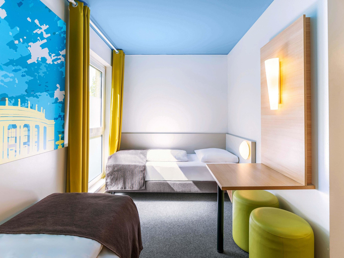 Bedroom 4, B&B Hotel Stuttgart-City, Stuttgart