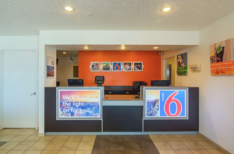 Others 5, Motel 6 Lawton, OK, Comanche