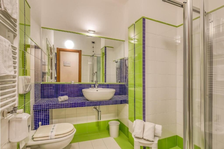 Bathroom 5, Hotel PentHouse, Perugia