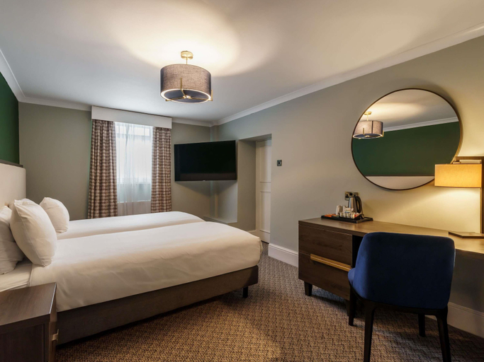 Bedroom 4, Mercure Blackburn Dunkenhalgh Hotel & Spa, Lancashire