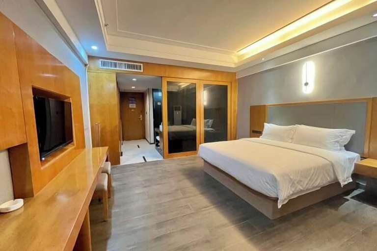 Bedroom 3, Dongting Hotel, Yiyang