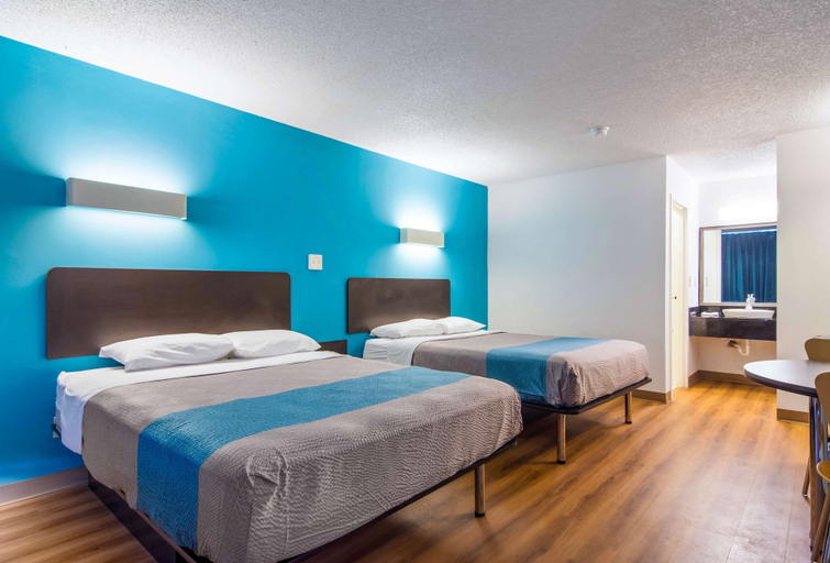 Bedroom 2, モーテル 6 ラグランジュ ジョージア, Troup