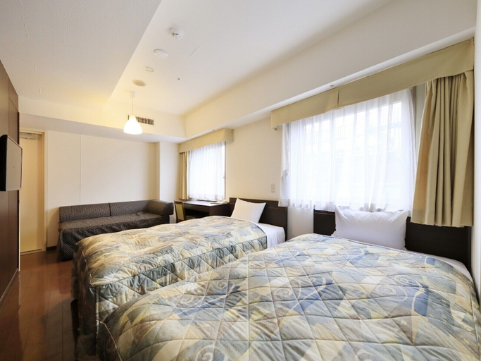 Bedroom 4, Yokohama Mandarin Hotel, Yokohama