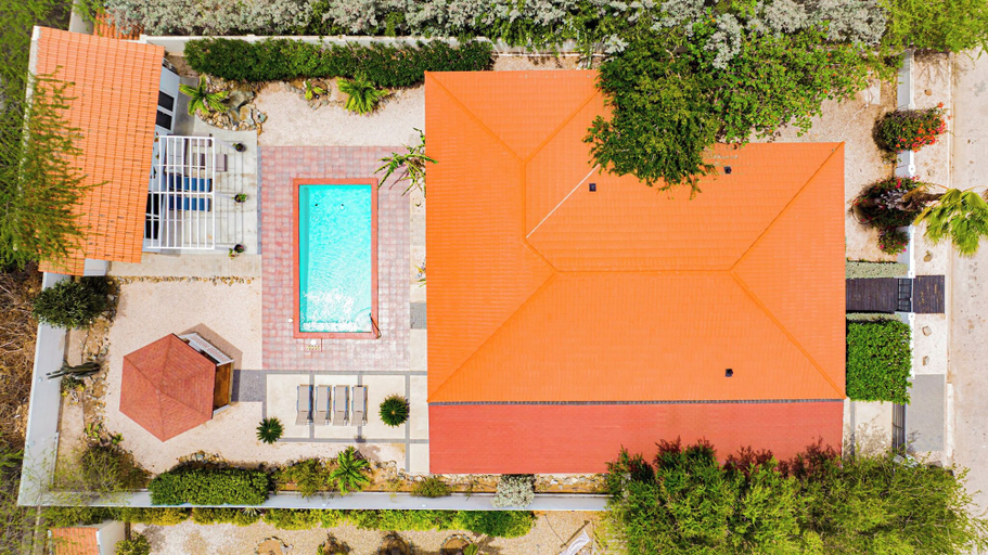 Exterior & Views 2, Modern Villa Private Pool 4min to Beaches!