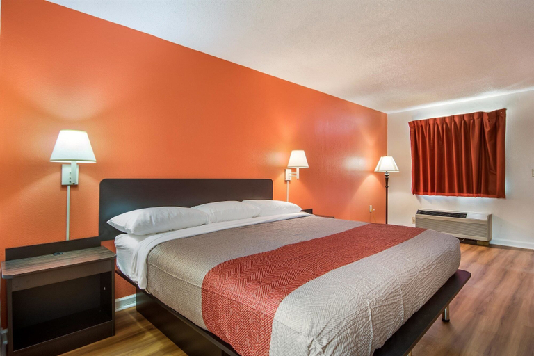Bedroom 3, Motel 6 Warner Robins, GA, Houston