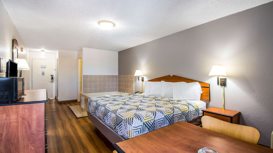 Bedroom 4, Motel 6 Hot Springs, AR, Garland