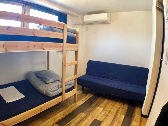 Bedroom 4, Guest House Matsu - Hostel, Osaka