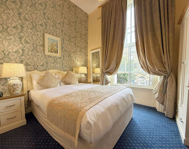 Bedroom 3, Baggot Court Townhouse, Dublin