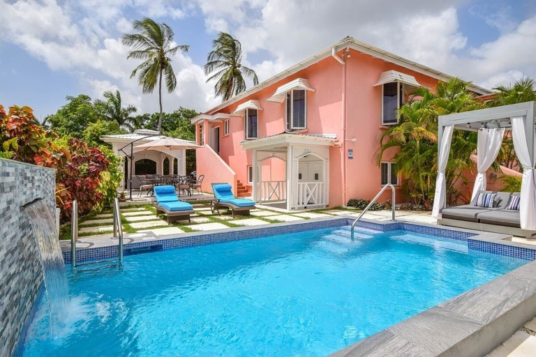 Sport & Beauty 5, 3 Min Walk to Beach - Blessed Manor by Bluescape