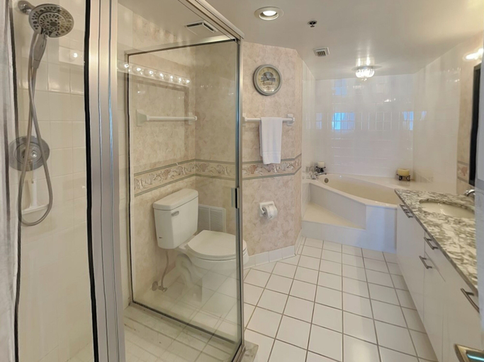 Bathroom, Ocean Towers 2102 by Distinctive Beach Rentals, Volusia