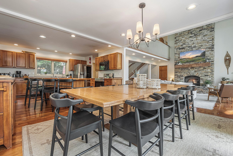 Food & Drinks 4, Sunset Pointe by Taylor Made Deep Creek, Garrett