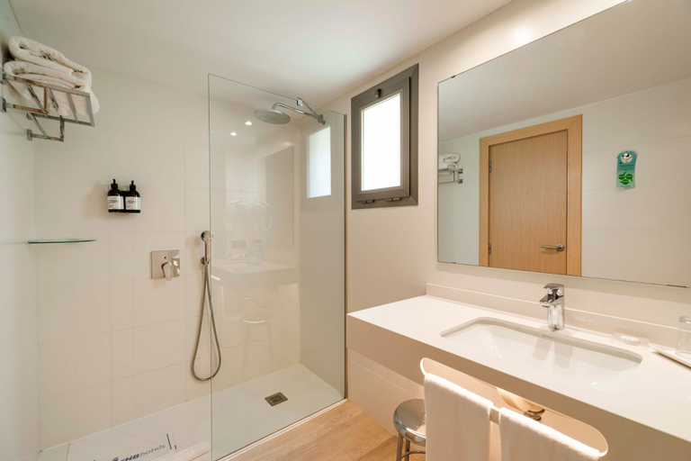 Bathroom 4, Hotel THB Los Molinos - Adults Only, Baleares